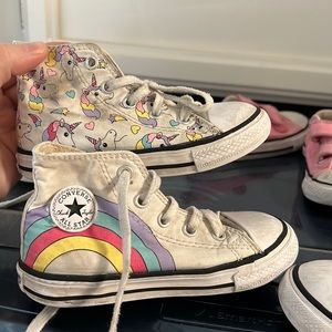 Excellent condition rainbow unicorn converse high tops seize 8 toddler